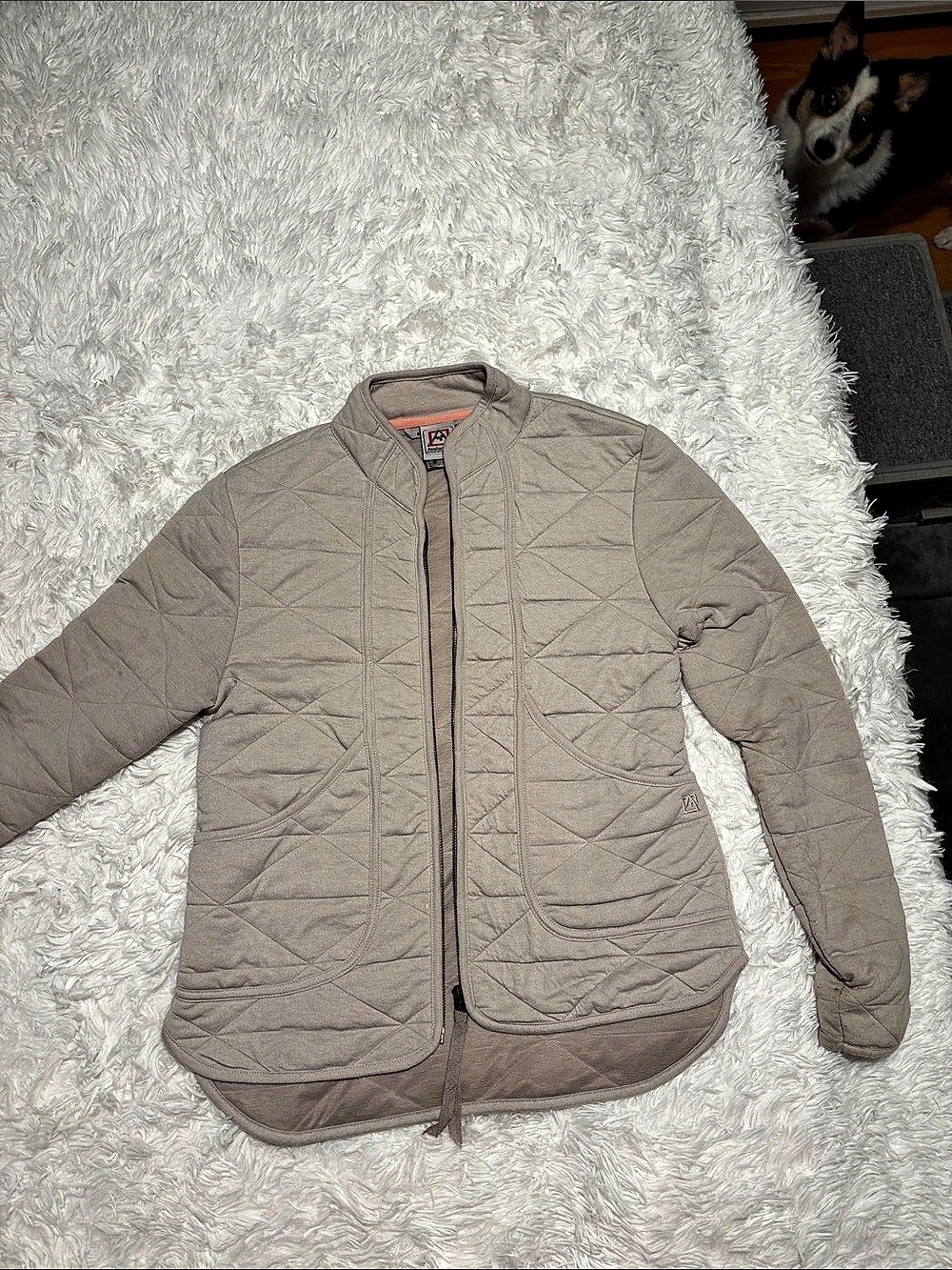 Avalanche Quilted Jacket in Taupe Size Medium